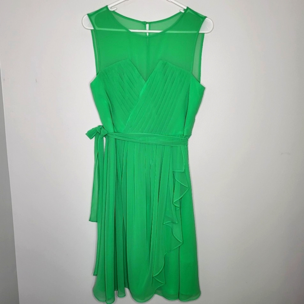 Suzi Chin For Maggy Boutique Women's Boat Neck Georgette Dress Size 8 Green